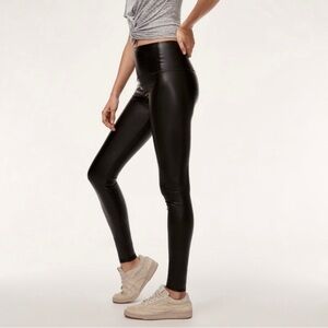 Wilfred free daria pant black size medium vegan faux leather